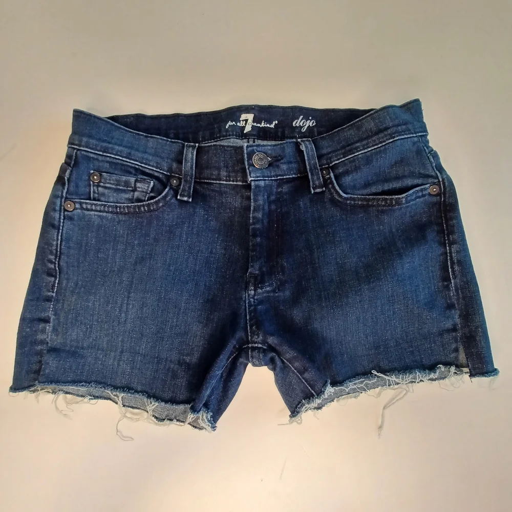 7 For All Mankind Dojo Denim Cutoff Jean Shorts Sz 28 / 6